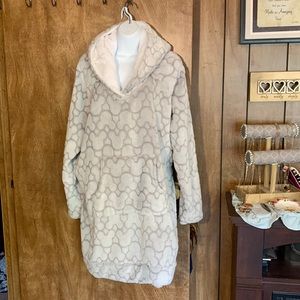 NEW Micky Hooded Robe🔥